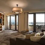 Blu Bay Ξενοδοχείο 5*