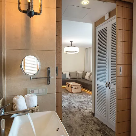 Blu Bay 호텔 소조폴