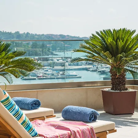 Hotel Blu Bay 5*